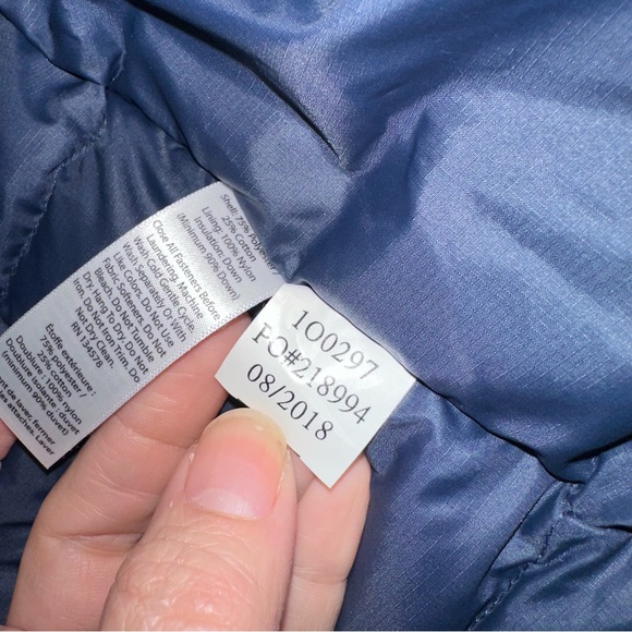 Vineyard Vines Nor-Easter Down Jacket Navy Blue Men’s Small NWT!! - Picture 2 of 11